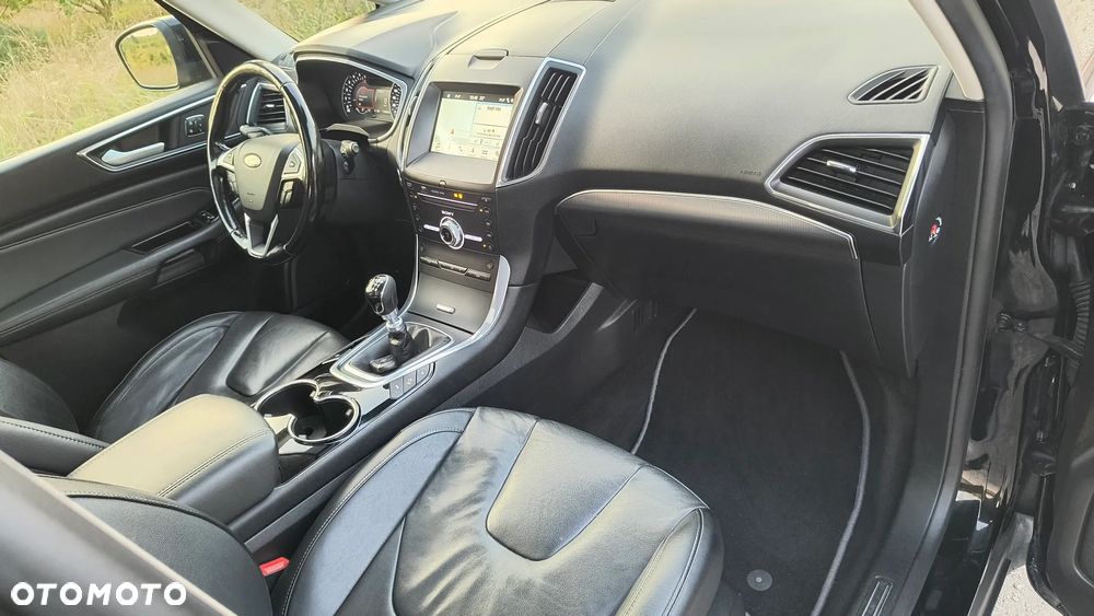 Ford S-Max 2.0 TDCi Titanium - 16