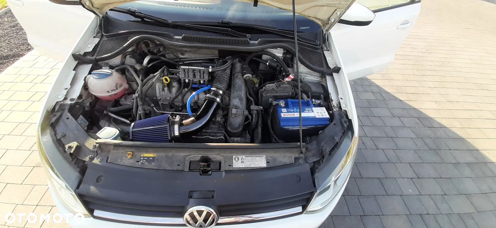 Volkswagen Polo 1.2 TSI BMT Highline - 25