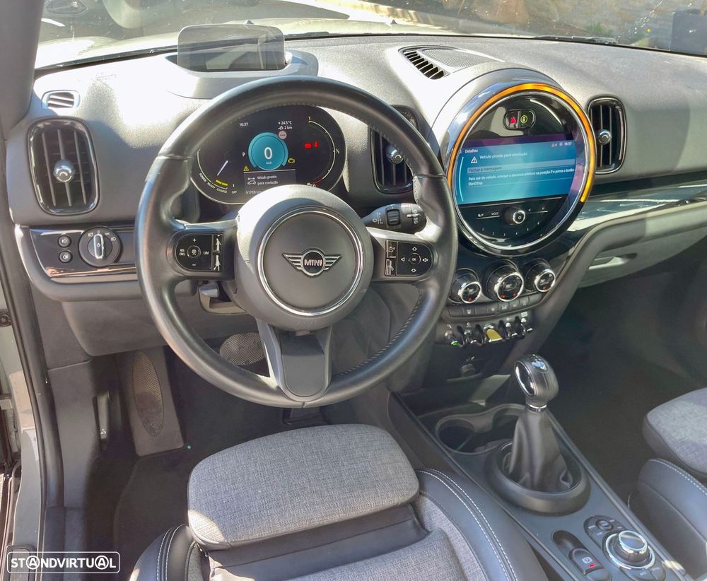 MINI Countryman Cooper SE ALL4 Auto - 9