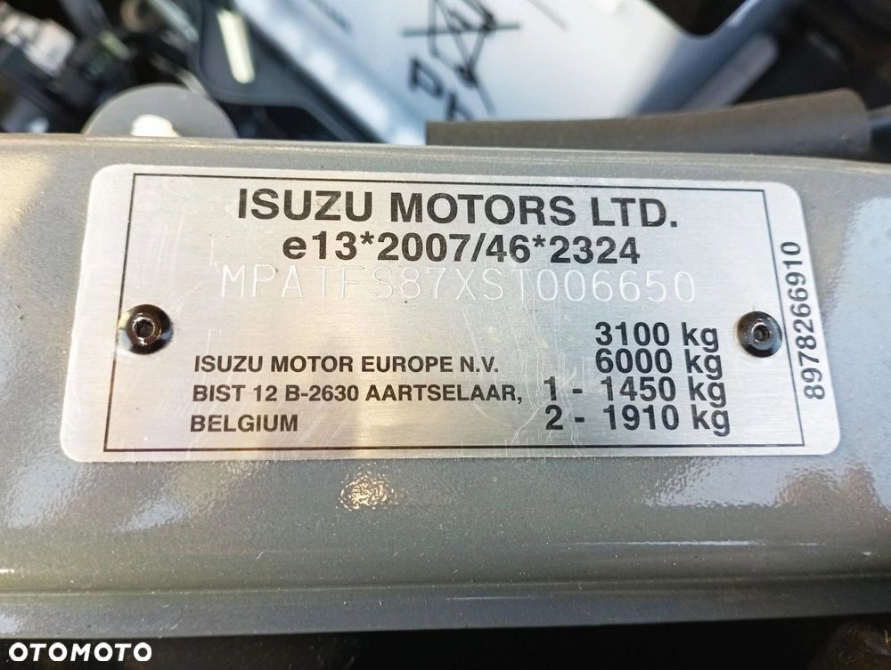 Isuzu D-Max 1.9 DC LS - 25