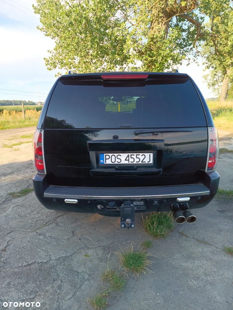 GMC Yukon Denali 6.2 - 9