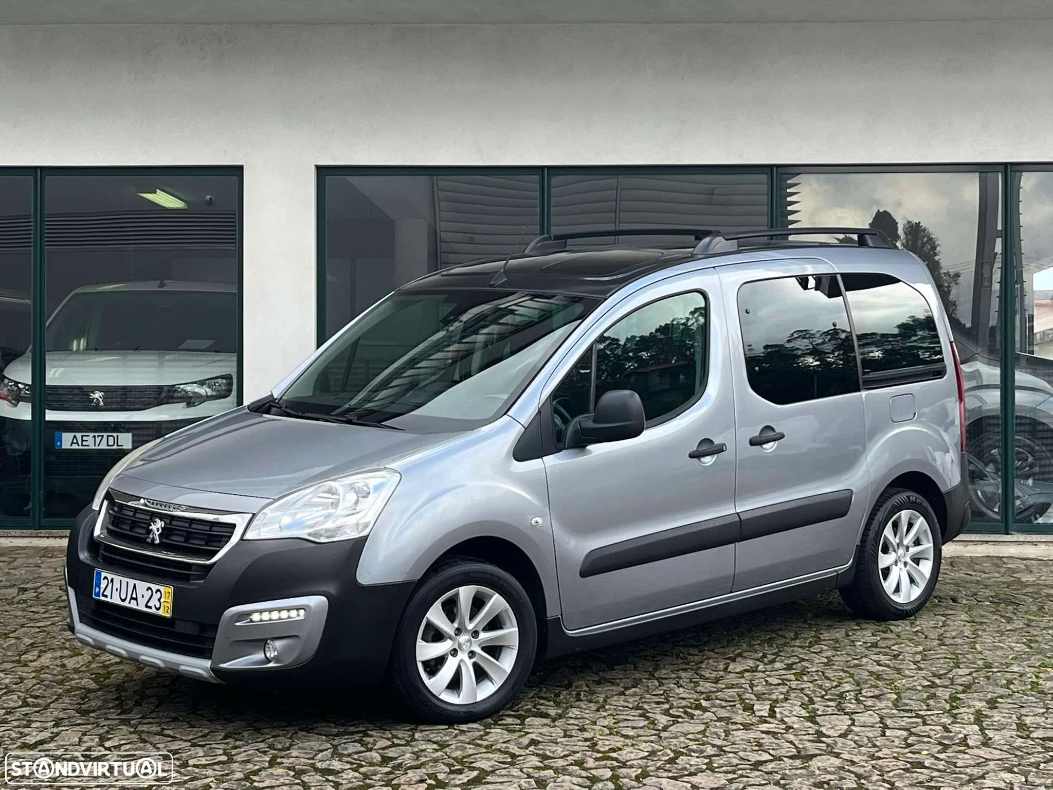 Peugeot Partner 1.6 BlueHDi Outdoor - 1