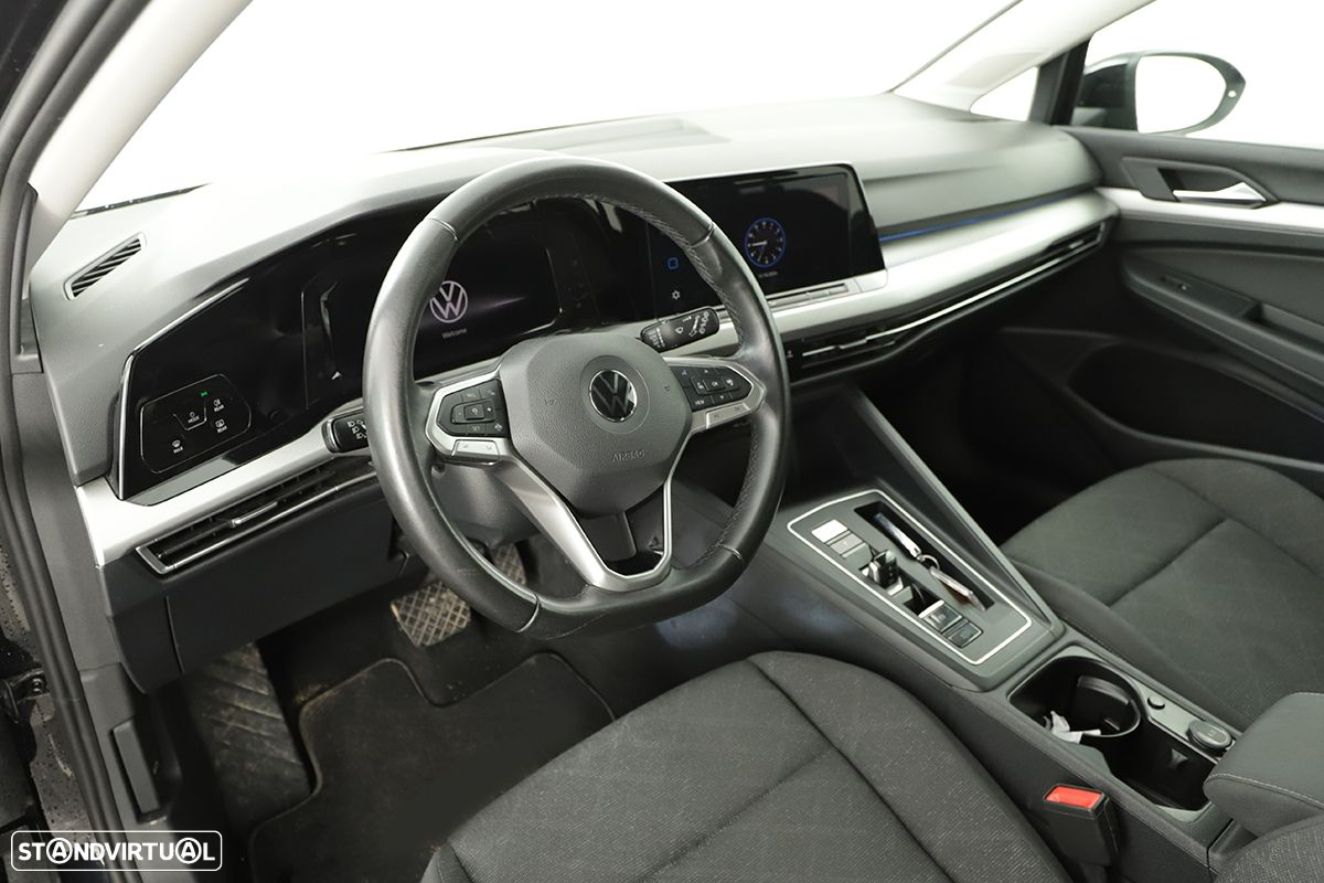 VW Golf 1.0 eTSI Life DSG - 5