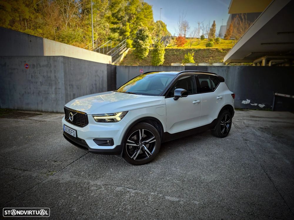 Volvo XC 40 1.5 T5 PHEV R-Design - 4
