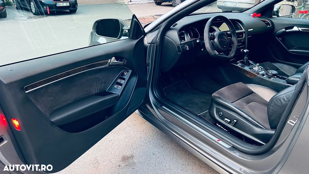 Audi A5 Cabrio 2.0 TDI quattro - 5