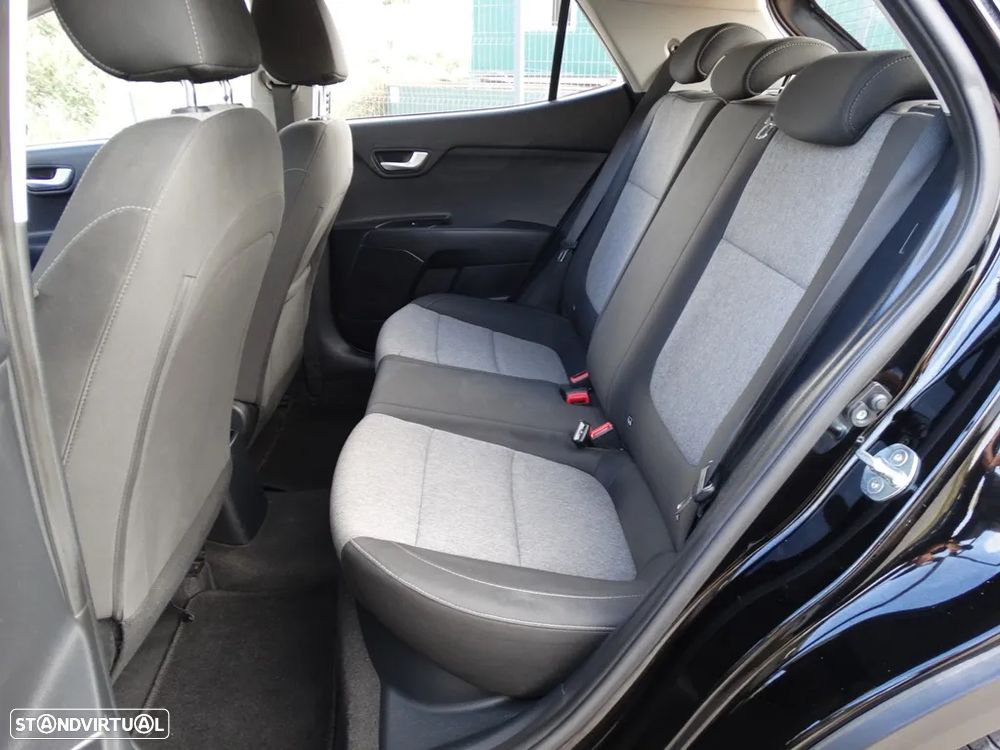 Kia Stonic 1.2 Urban - 22