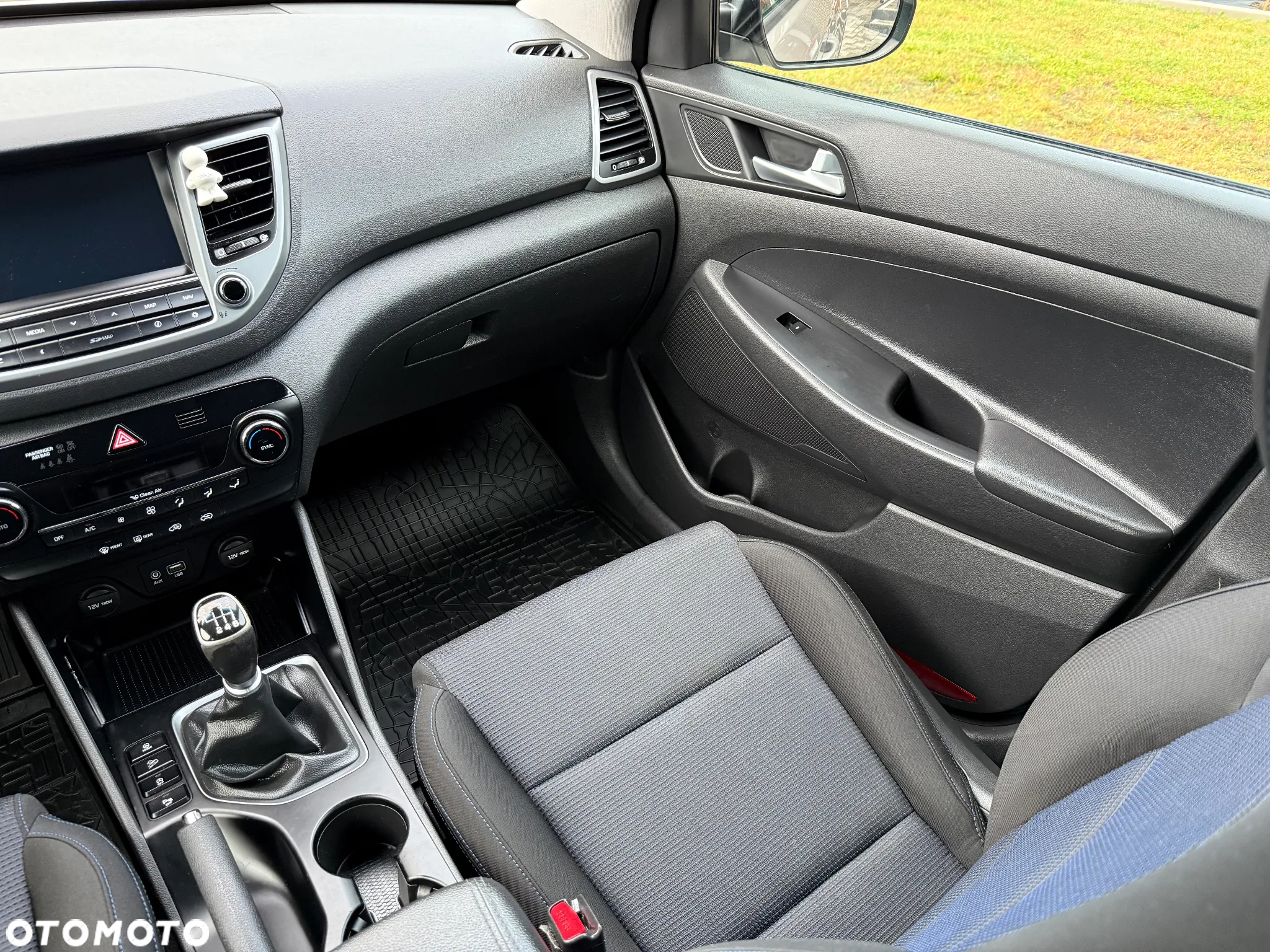 Hyundai Tucson 1.7 CRDI BlueDrive Comfort 2WD - 15