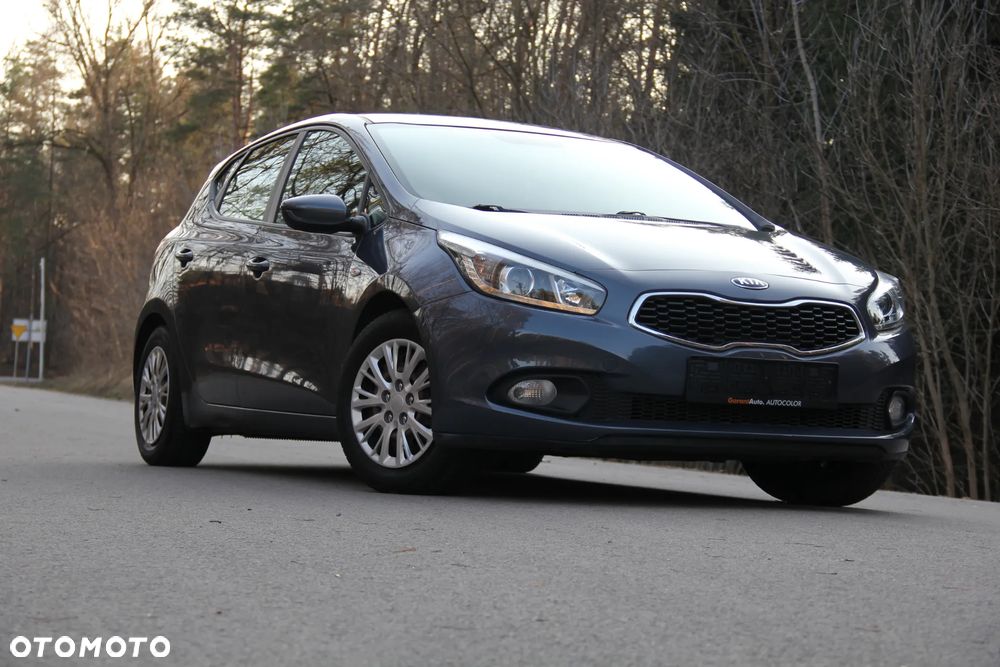 Kia Ceed - 7