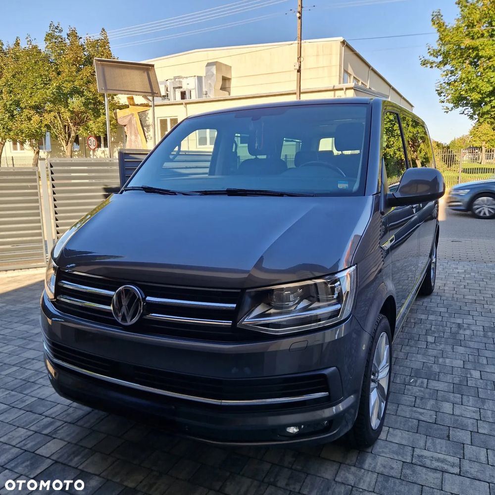 Volkswagen Multivan - 8