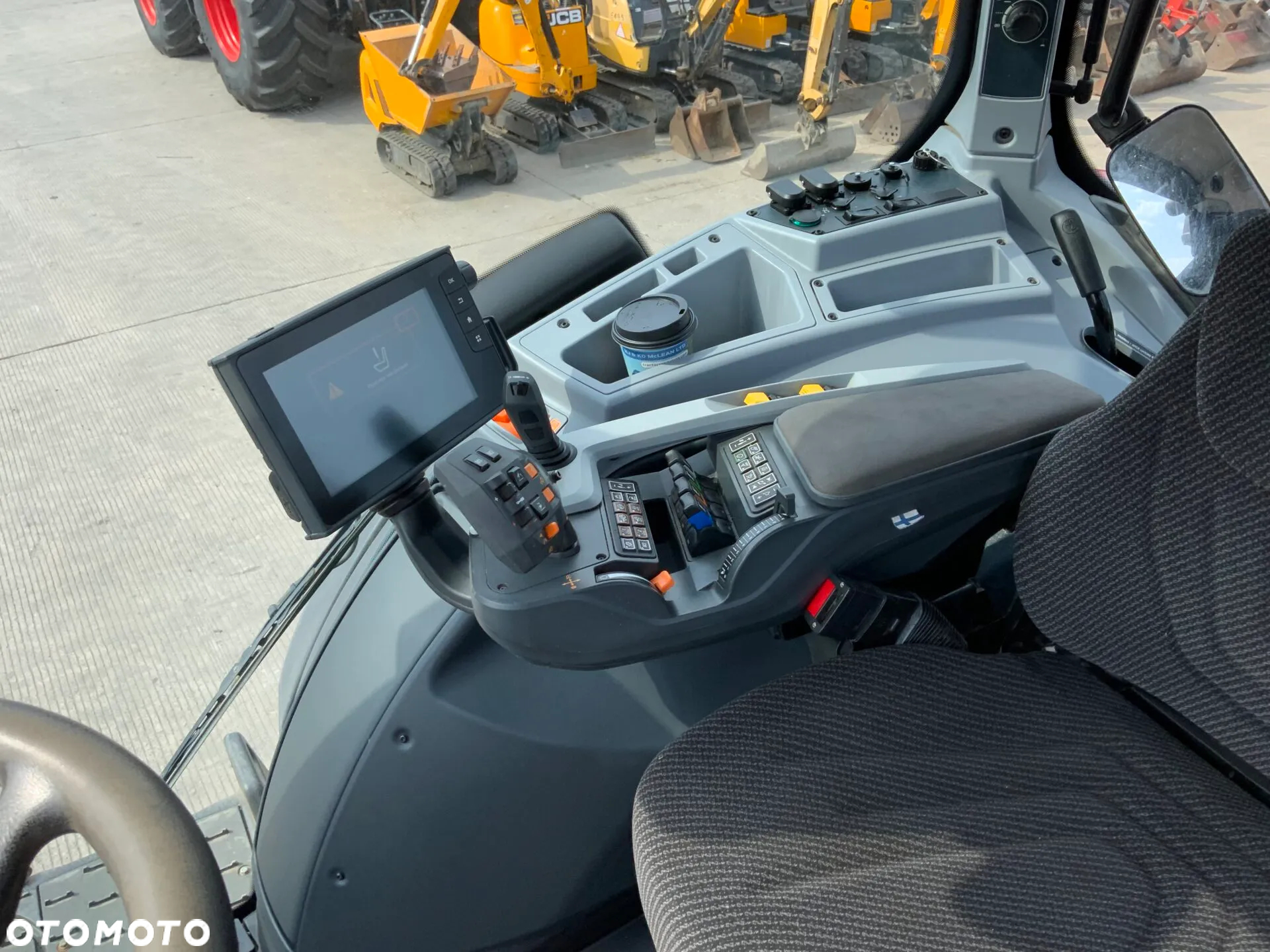 Valtra T234 Versu - 8