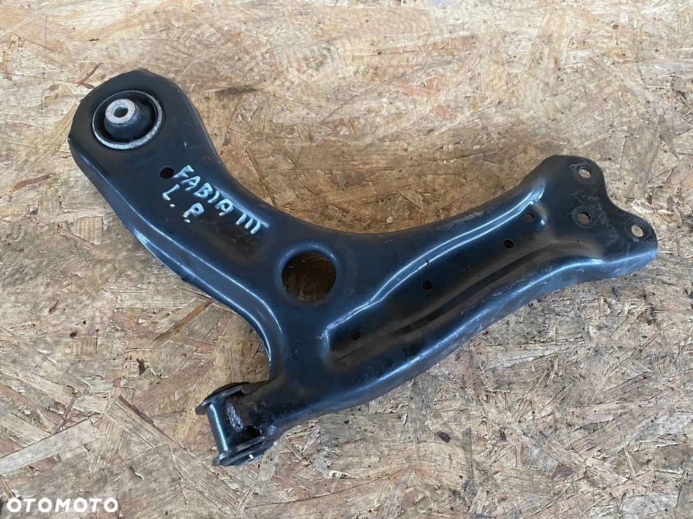 WAHACZ LEWY PRZÓD SKODA FABIA III 3 PRZEDNI 6R0407151F - 2