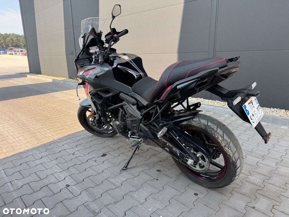 Kawasaki Versys 650 - 12