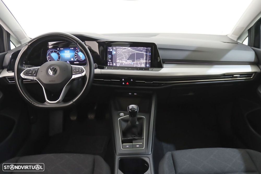 VW Golf Variant 2.0 TDi - 6