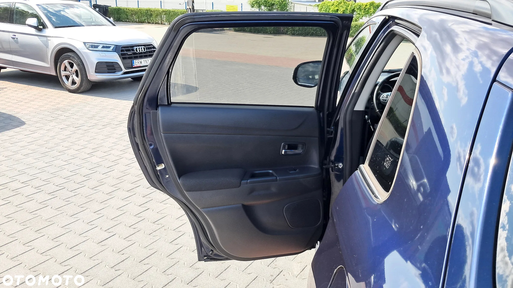 Mitsubishi ASX - 10