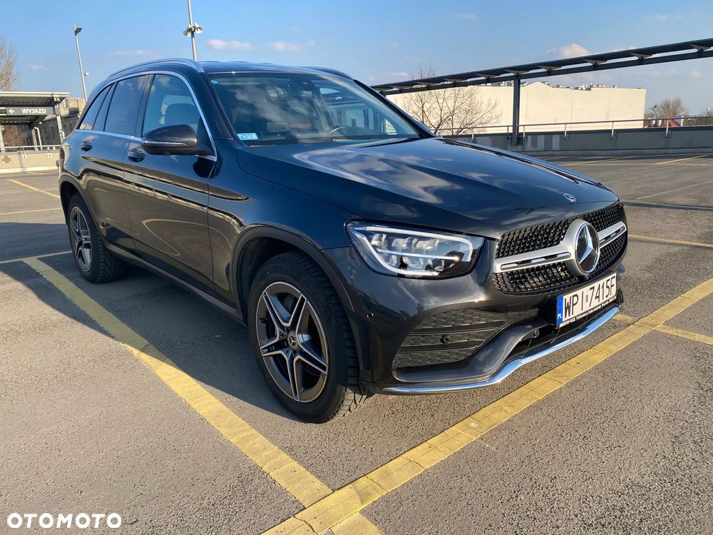 Mercedes-Benz GLC 300 e 4-Matic - 4