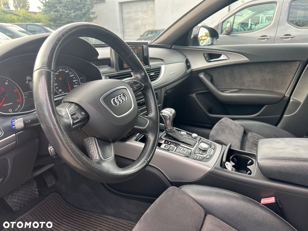 Audi A6 Allroad - 16