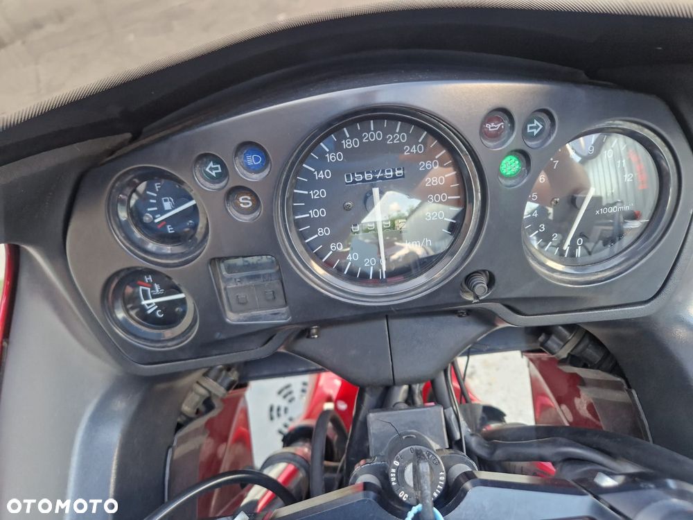 Honda CBR - 24