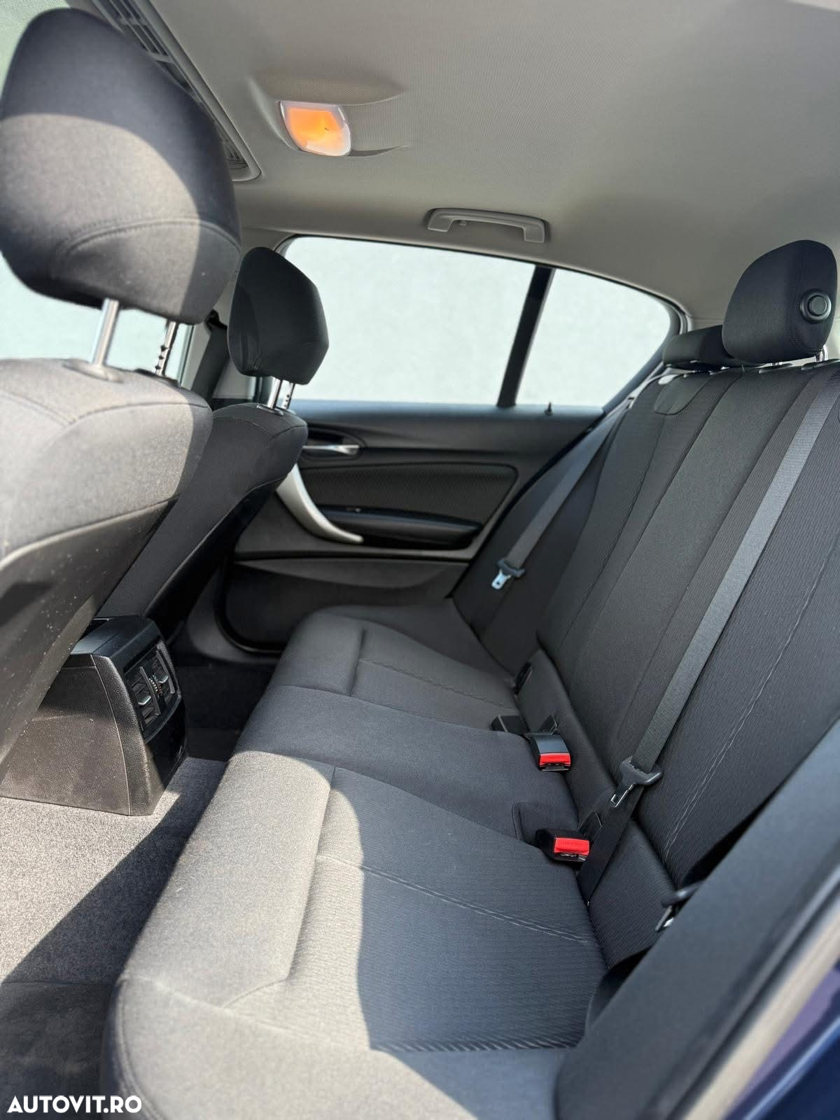 BMW Seria 1 118i Aut. Sport Line - 19