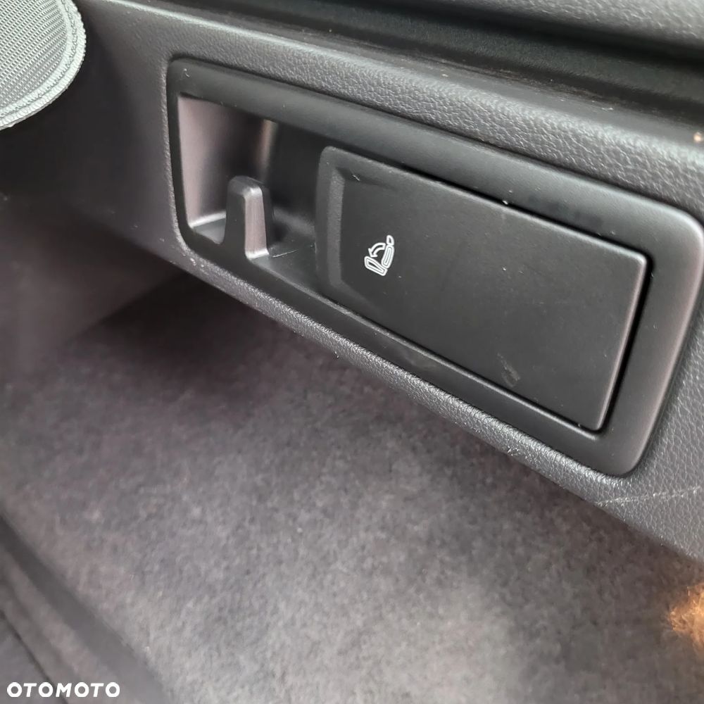 Seat Leon 2.0 TDI DPF Start&Stop Style - 36