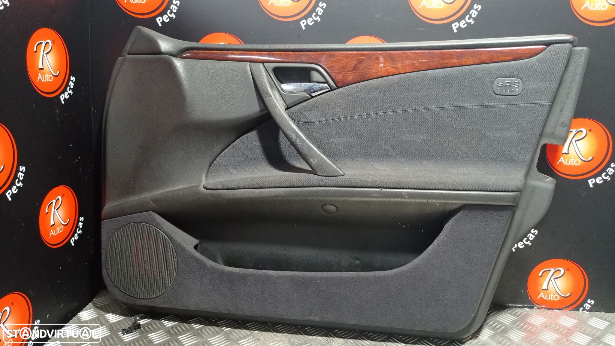 Quartela Frente Direita Mercedes-Benz E-Class (W210) - 1