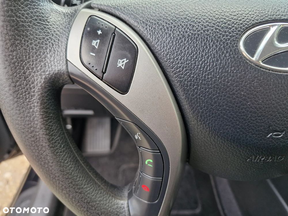 Hyundai i30 1.4 Trend - 14