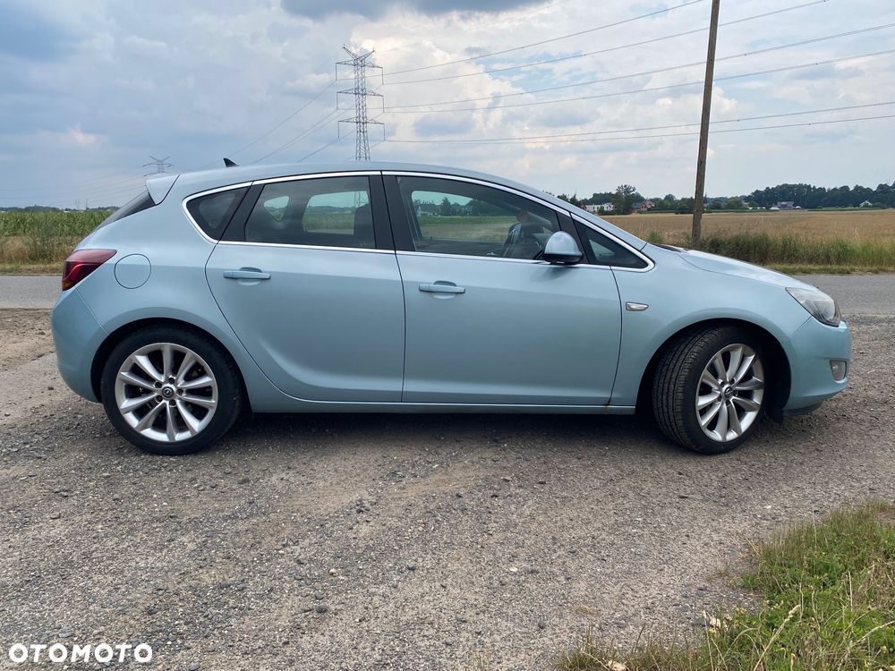 Opel Astra 1.6 T 111 - 6