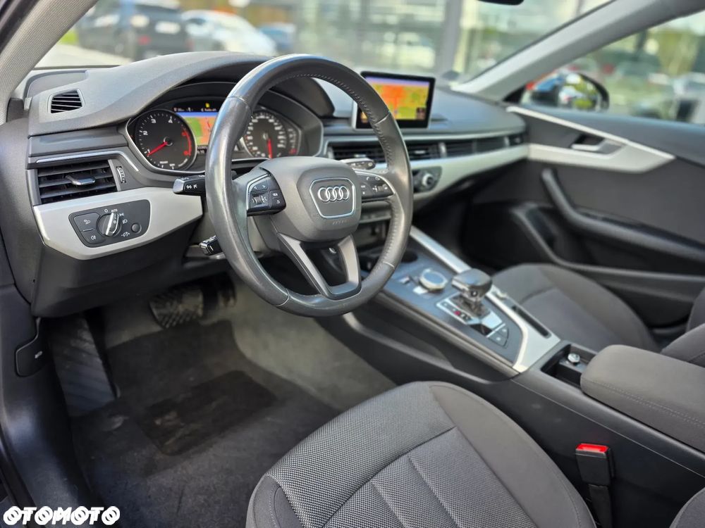 Audi A4 - 18