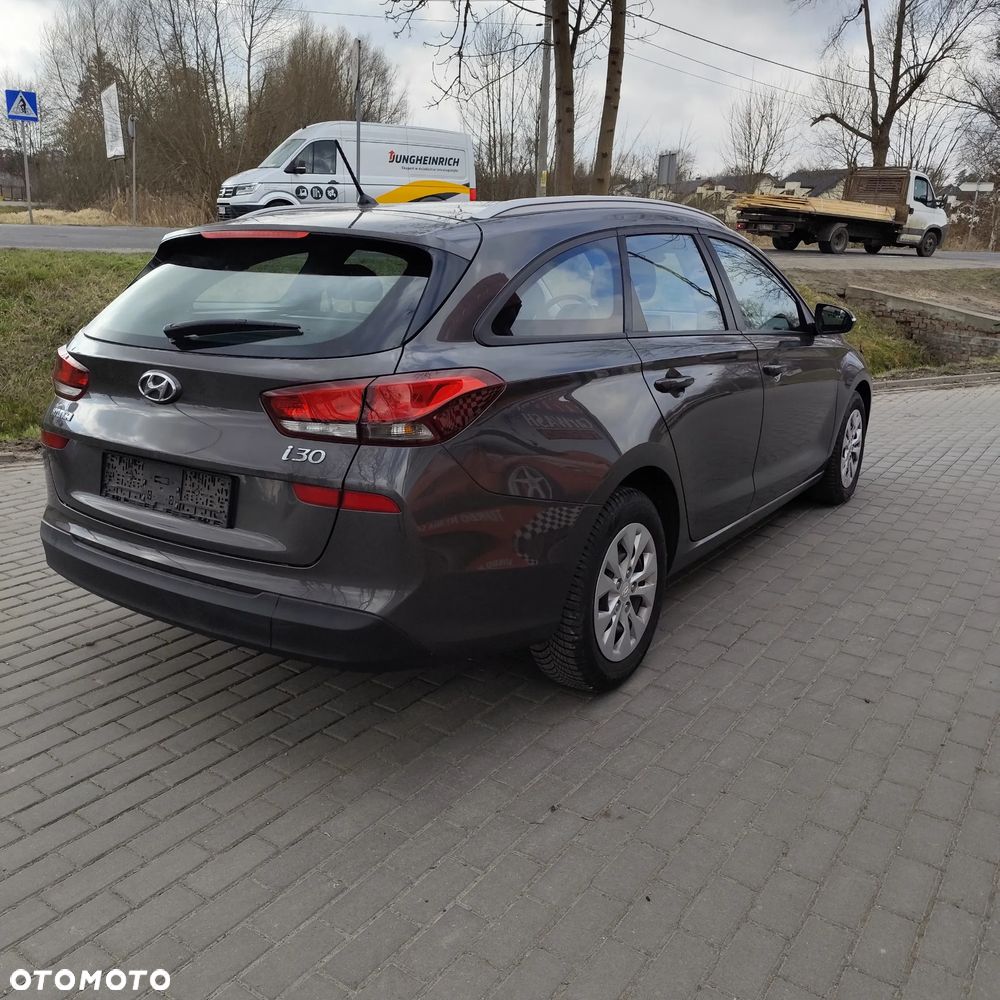 Hyundai i30 1.4 Classic - 6