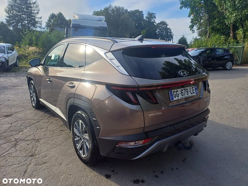 Hyundai Tucson 1.6 T-GDi HEV Executive 2WD - 3