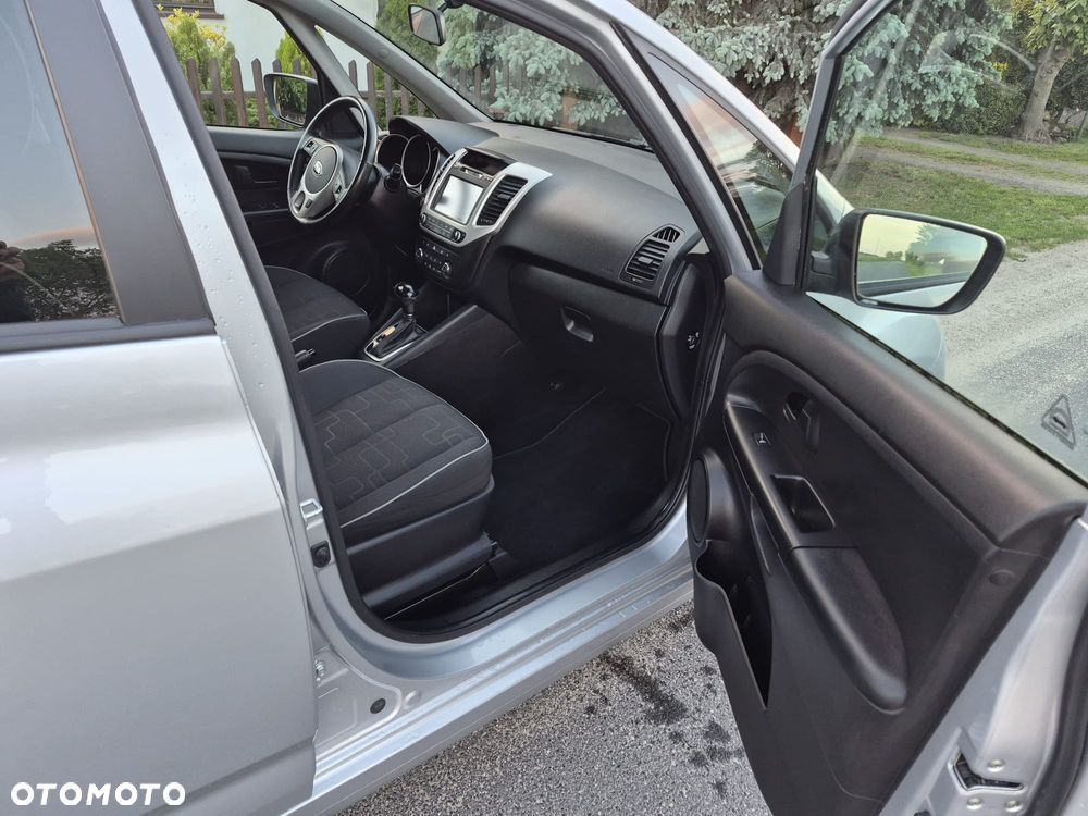 Kia Venga - 14