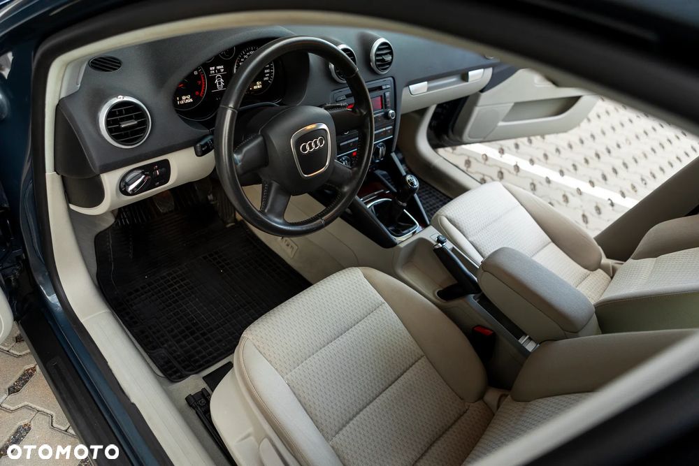 Audi A3 Sportback - 20