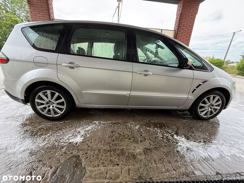 Ford S-Max - 15