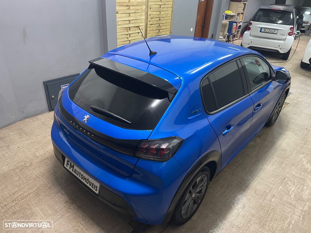 Peugeot e-208 E-Style - 40