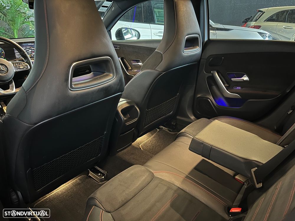 Mercedes-Benz A 180 d AMG Line Aut. - 33