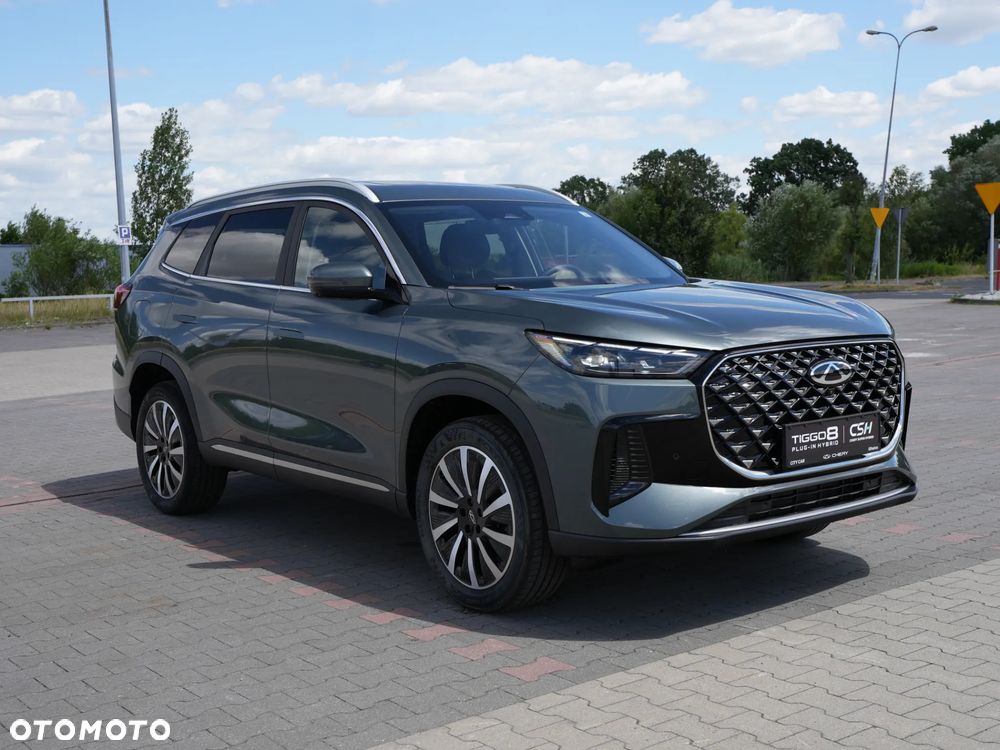 Chery Tiggo 8 1.5 T-GDI Super Hybrid Prestige DCT - 8
