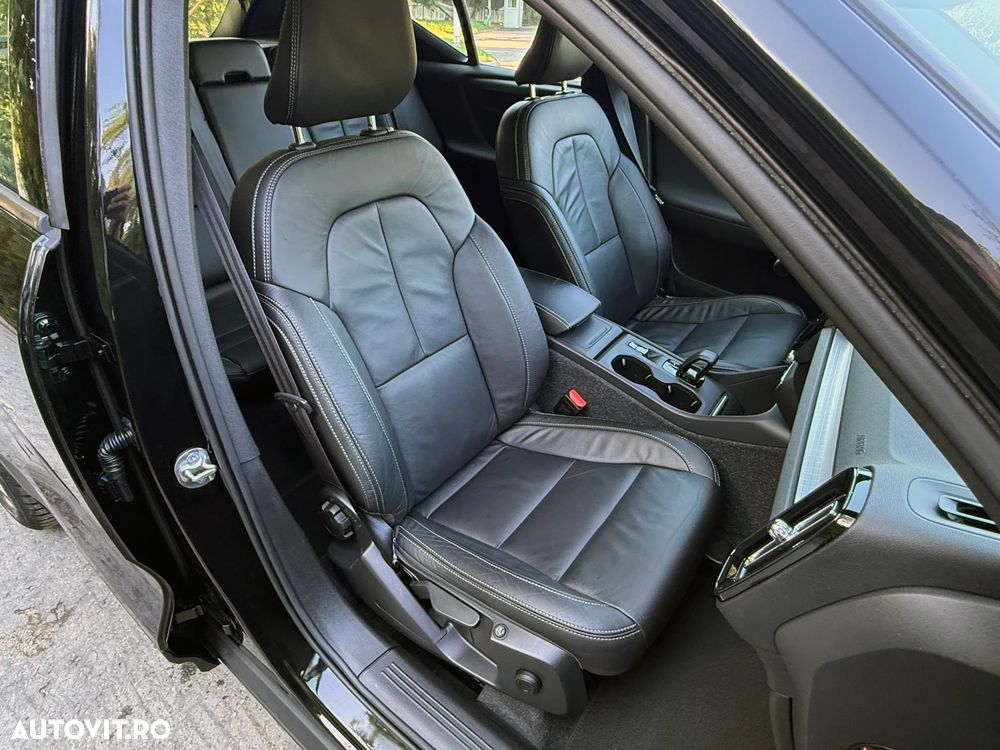 Volvo XC 40 T2 AT8 Momentum - 3