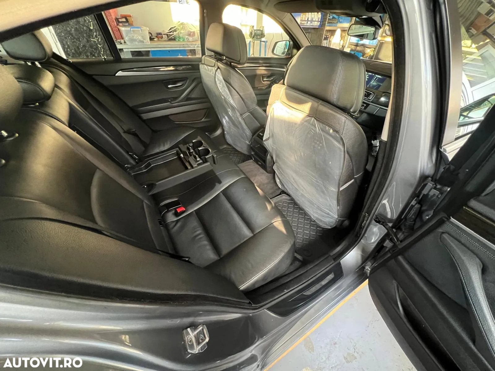 BMW Seria 5 525d xDrive - 16