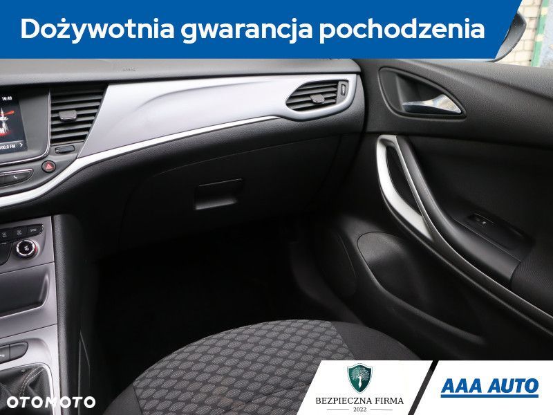 Opel Astra - 9