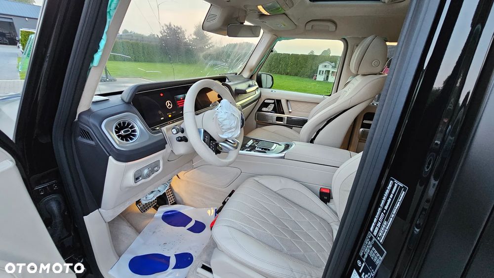 Mercedes-Benz Klasa G AMG 63 mHEV 9G-TCT - 23