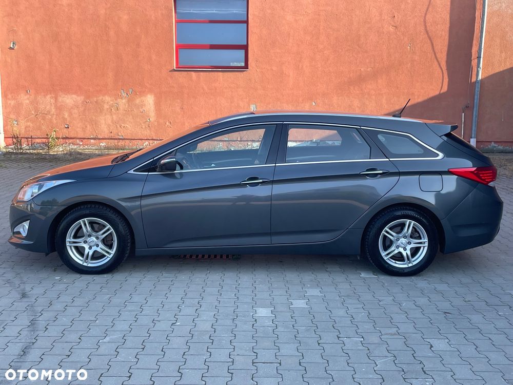 Hyundai i40 1.7 CRDi Comfort + - 26