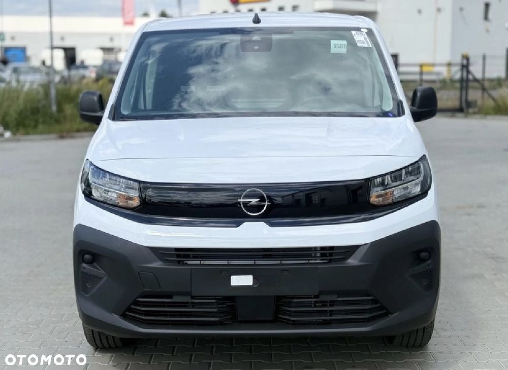 Opel COMBO - 3