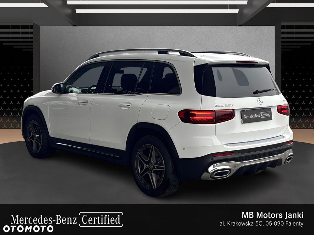 Mercedes-Benz GLB - 3