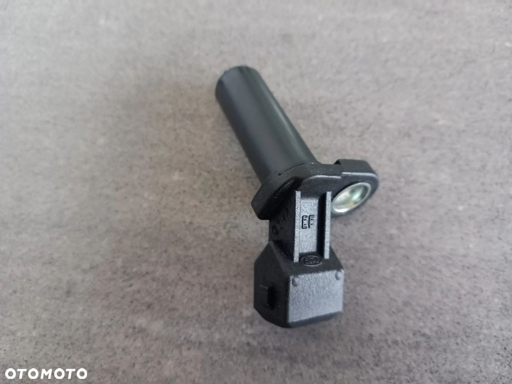 Czujnik położenia wału korbowego Ford 6740816 - 6