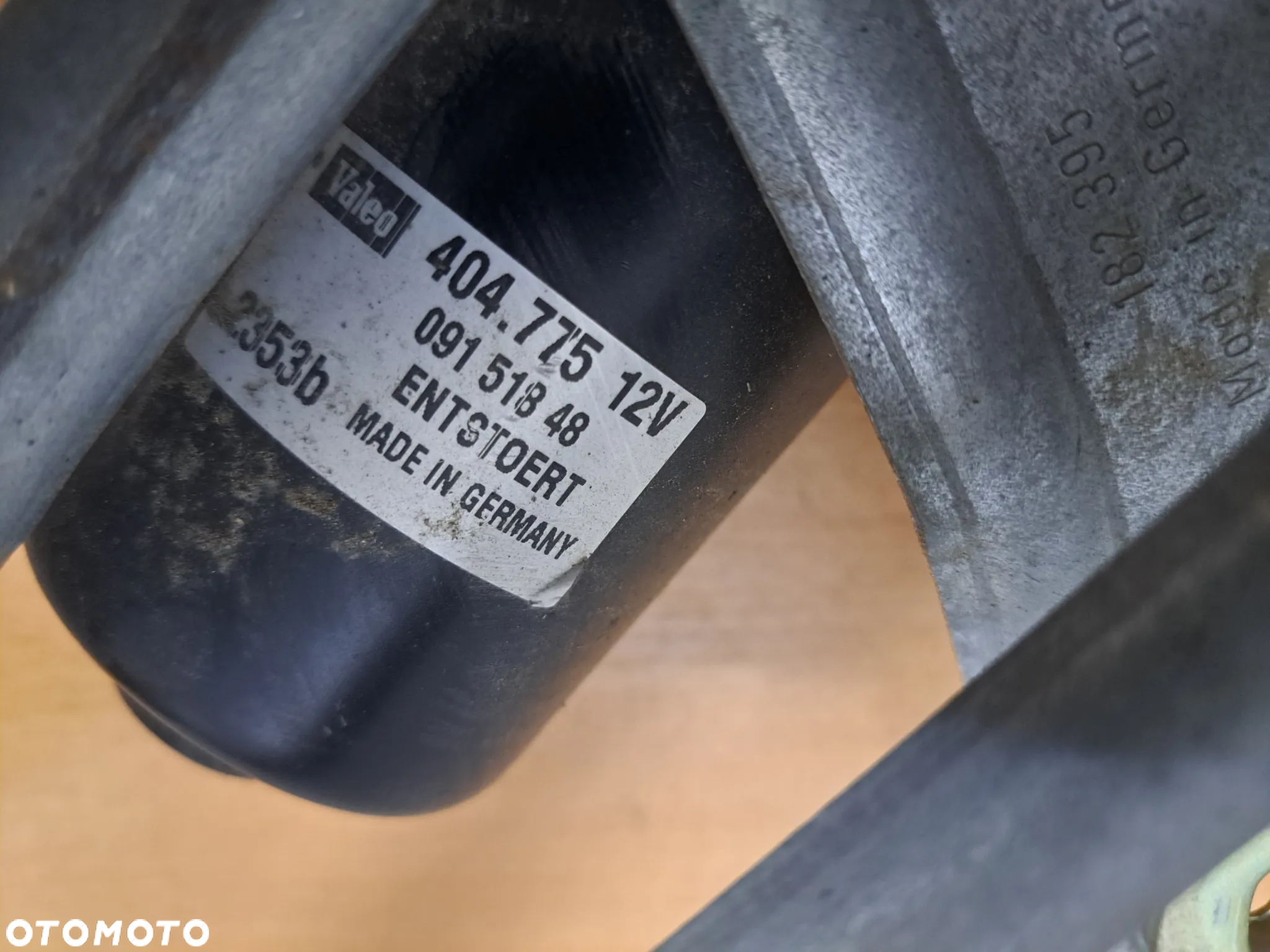 VOLVO V70 II S60 I MECHANIZM WYCIERACZEK SILNICZEK PRZOD - 5