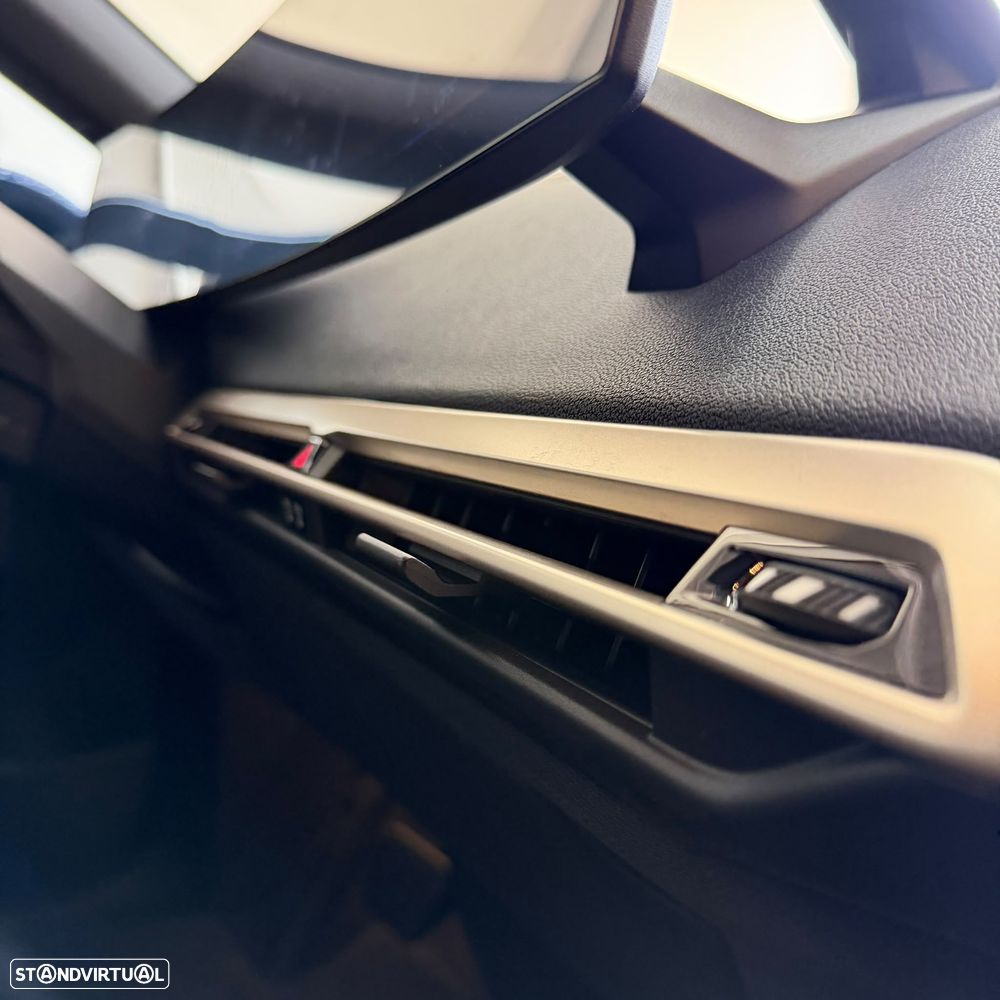 BMW iX xDrive40 - 15