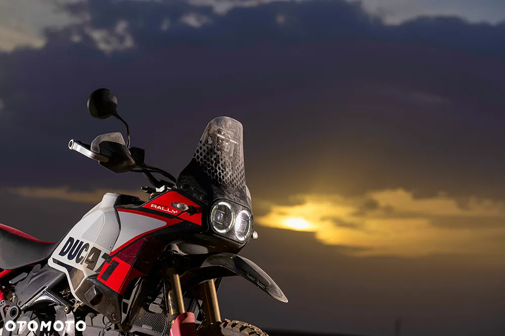 Ducati DesertX - 12