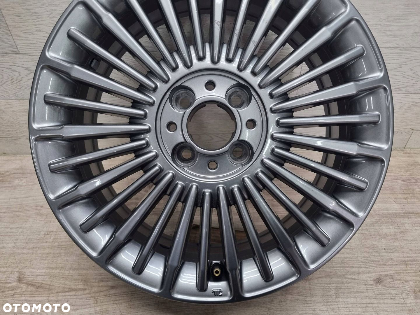 Fiat 500E 2023 Wszystkie Felgi aluminiowe R16 - 4