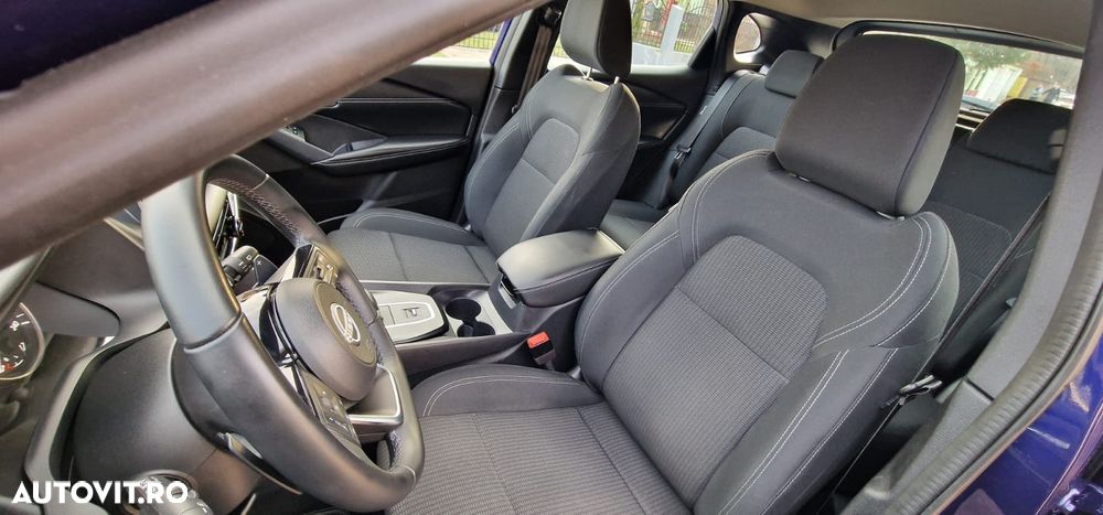 Nissan Qashqai 1.3 l MHEV X-Tronic N-Connecta - 18