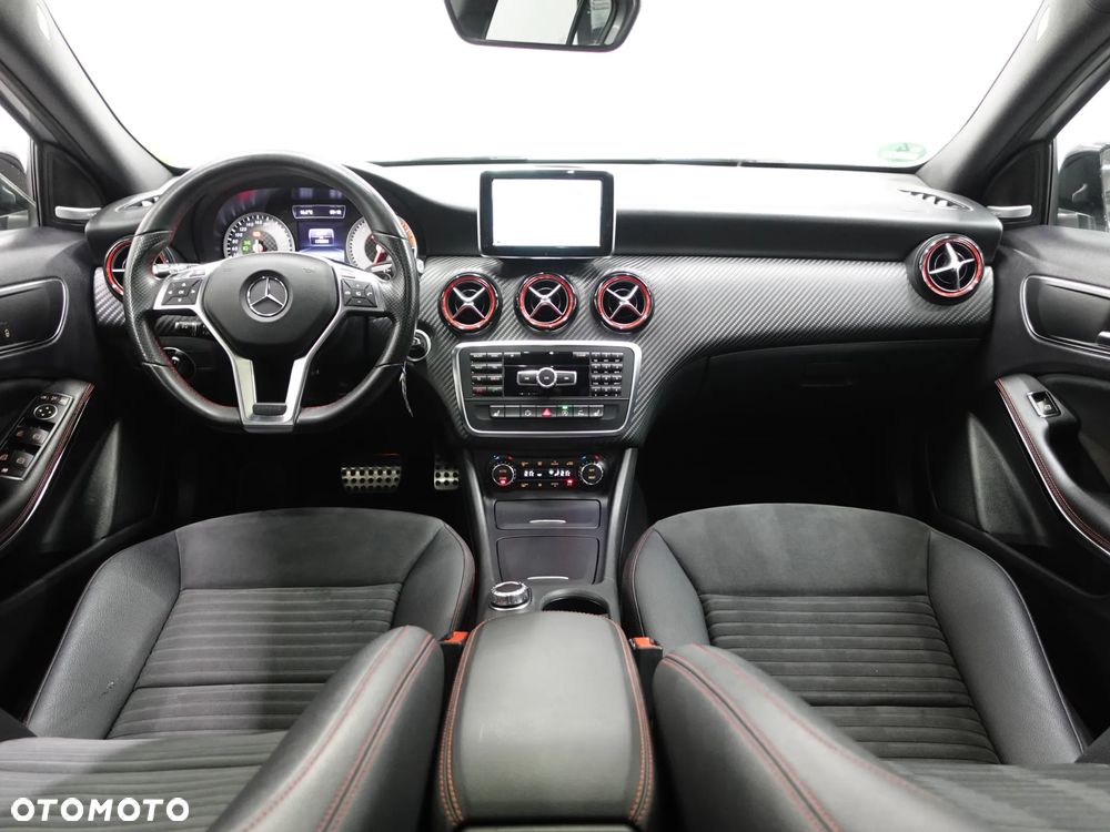Mercedes-Benz Klasa A 250 (BlueEFFICIENCY) 7G-DCT AMG Sport - 29