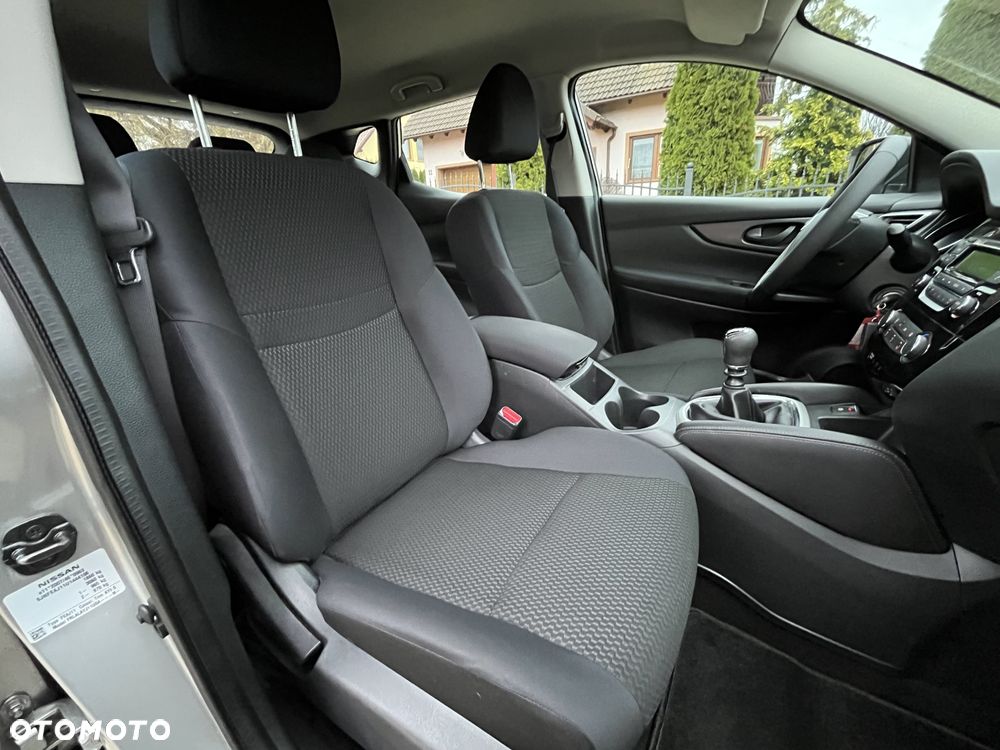 Nissan Qashqai 1.2 DIG-T Visia EU6 - 13